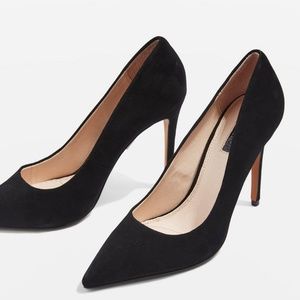 Grammer Suede Pointed Heels
